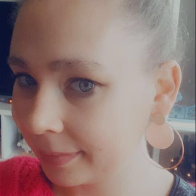 Samanta  zoekt een Appartement / Studio in Leuven